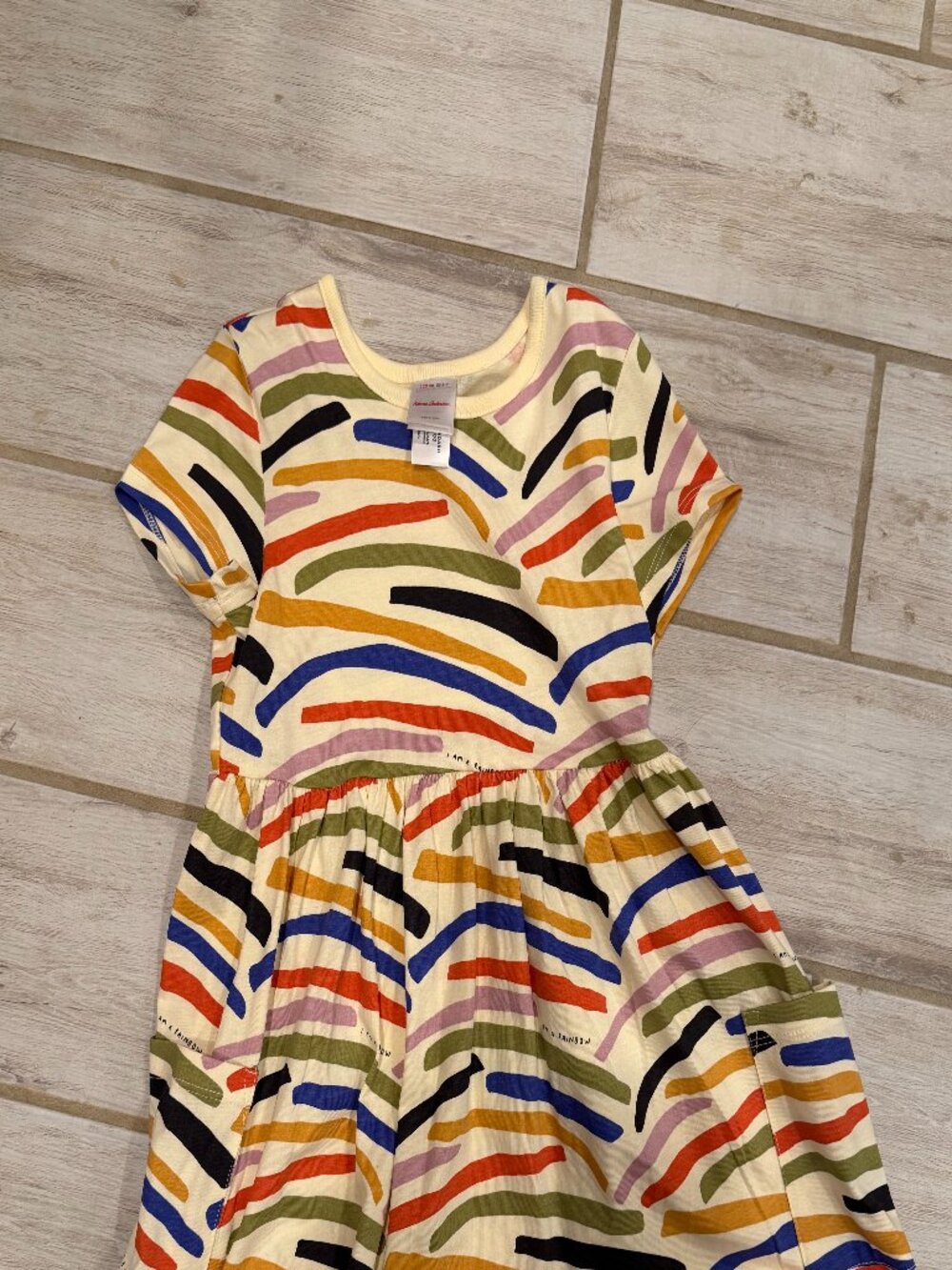 Never worn Hanna Andersson Abstract Rainbow Stripe Twirl Dress Size 6-7 120